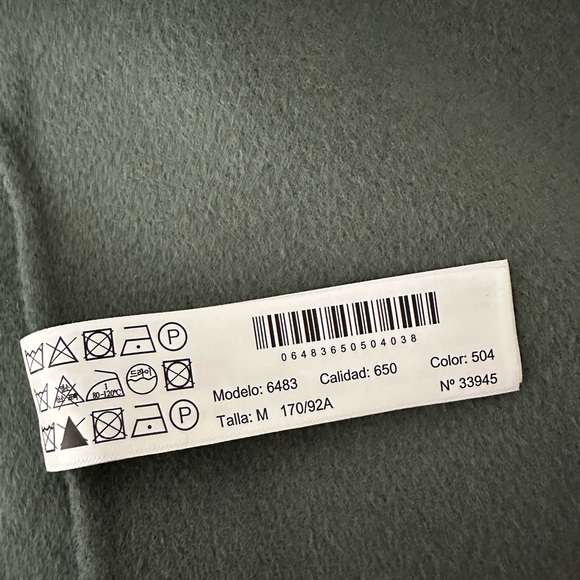 Massimo Dutti Wrap Around Robe Style Wool Coat With Belt in Emerald - Picture 8 of 11